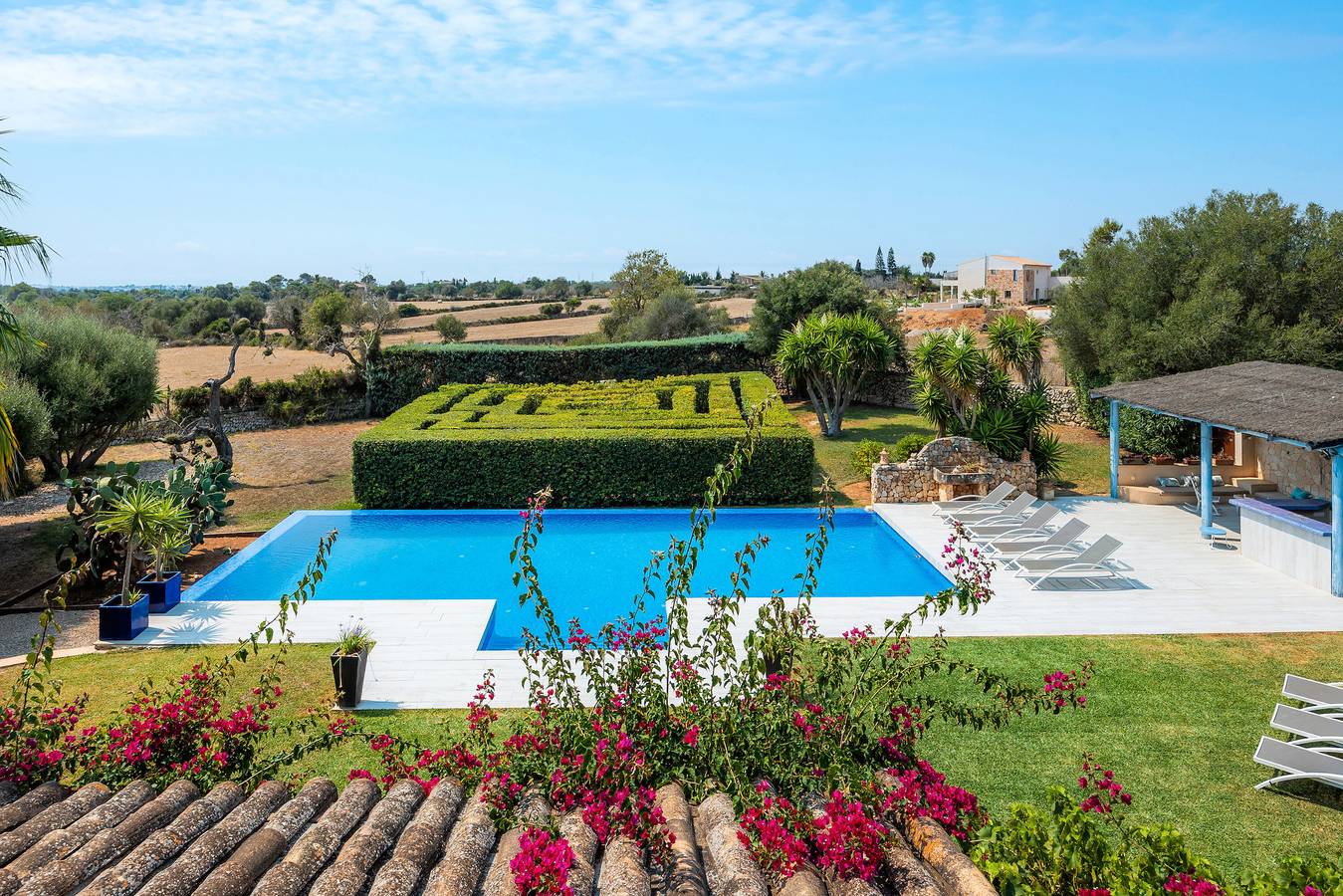 Casa de campo 'Vinya Vella' con vistas a la montaña, Wi-Fi y aire acondicionado in Cala d'Or, Santanyí