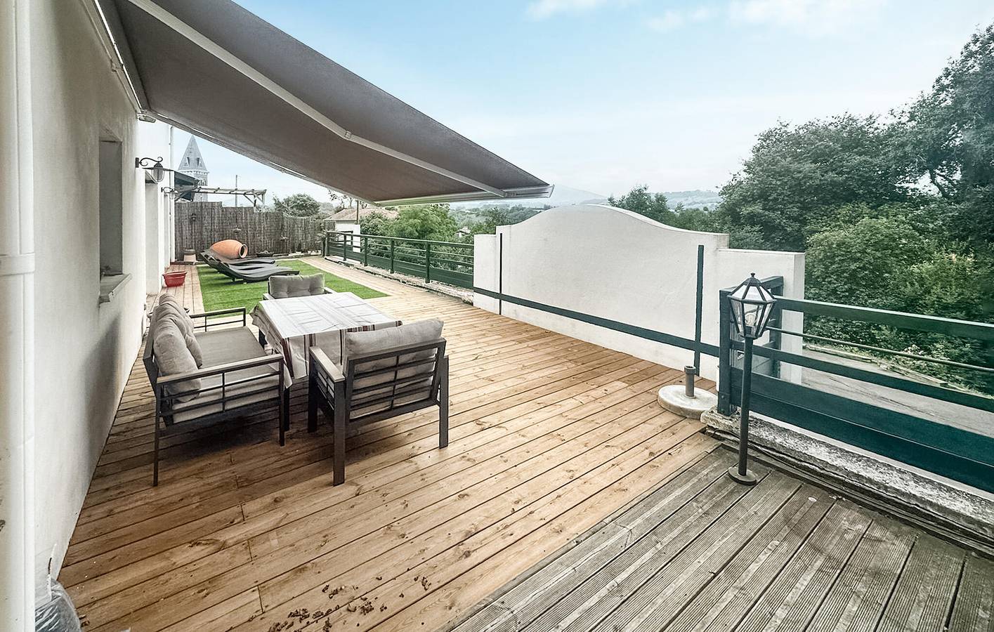 Acogedor apartamento Ayherre con piscina y WiFi in Ayherre, Region de Bayona