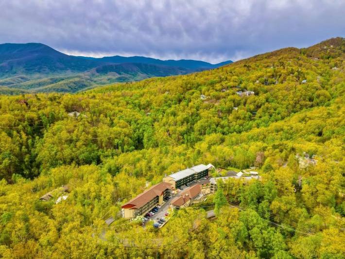 Station pour 6 personnes, avec sauna ainsi que vue et terrasse - 1