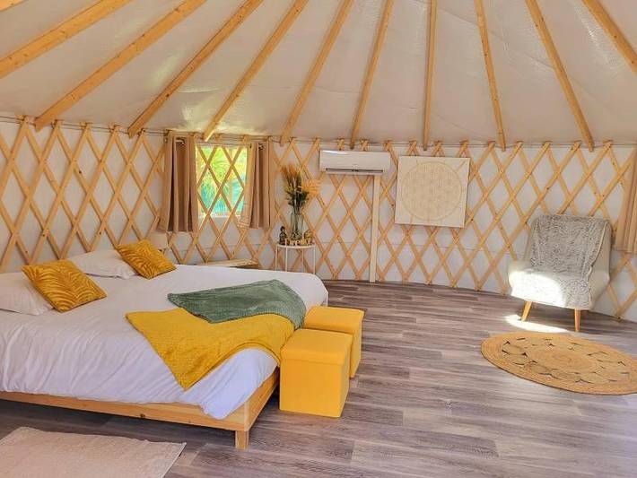 Gîte pour 2 personnes, avec jardin et jacuzzi à Gardegan-et-Tourtirac - 2