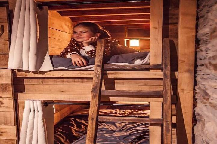 Ferienhaus in Bastogne mit Sprudelbad in Bastnach, Parc naturel Haute-Sûre Forêt d'Anlier