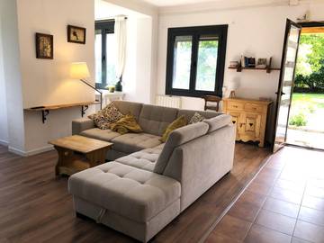 Location de vacances pour 7 personnes, avec jardin à Osséja