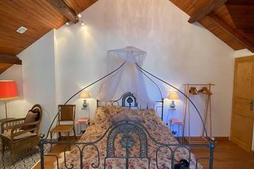 Maison de campagne pour 2 personnes, avec jacuzzi à Monteaux