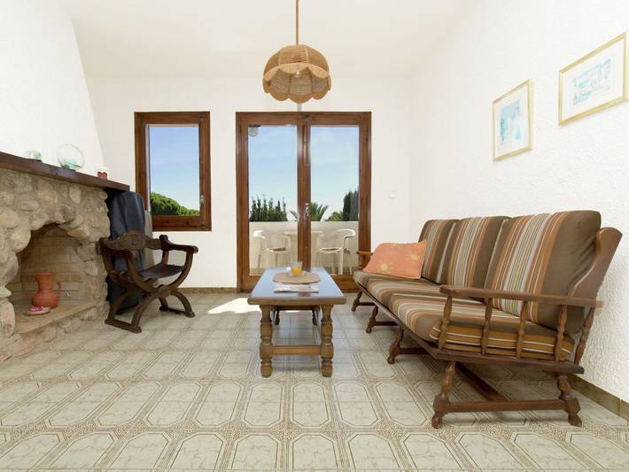 Ferienwohnung für 4 Personen, mit Garten in Montroig Bahia - 2