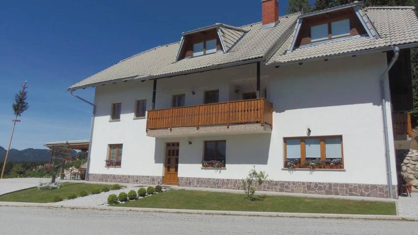 Gîte pour 4 personnes, avec Balcon et Vue à Solčava
