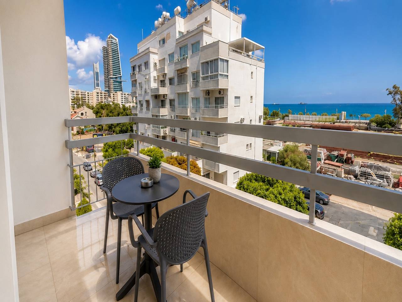 Apartamento entero, Gardens Coastal Apartment in Limasol, Chipre Sur
