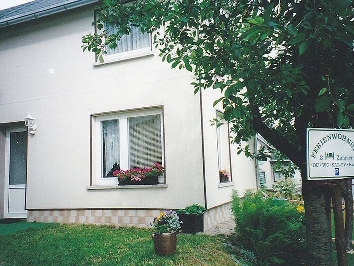 Ferienhaus für 3 Personen, mit Garten und Terrasse, mit Haustier am Rennsteig - 2