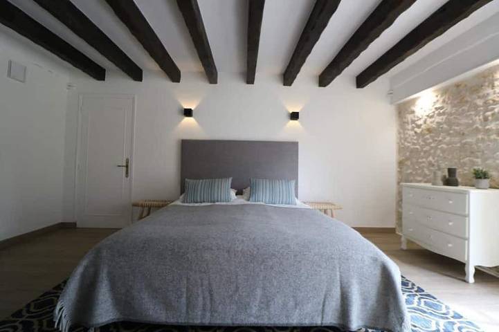 Location de vacances pour 6 personnes, avec jacuzzi ainsi que piscine et jardin à Bézenac - 3