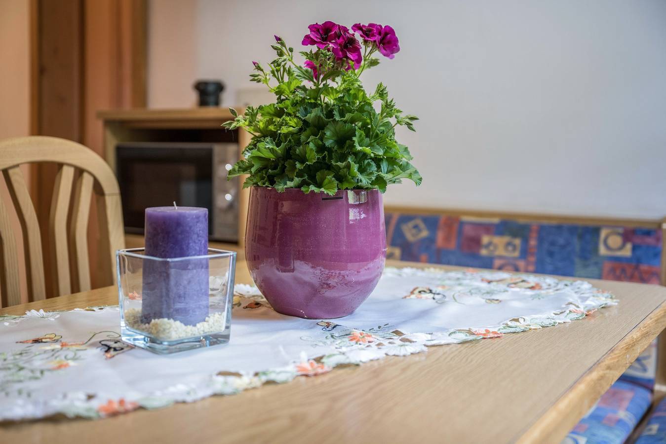 Ganze Wohnung, Ferienwohnung "Waldesruh" mit Bergblick, Balkon & Wlan in Spinges, Mühlbach