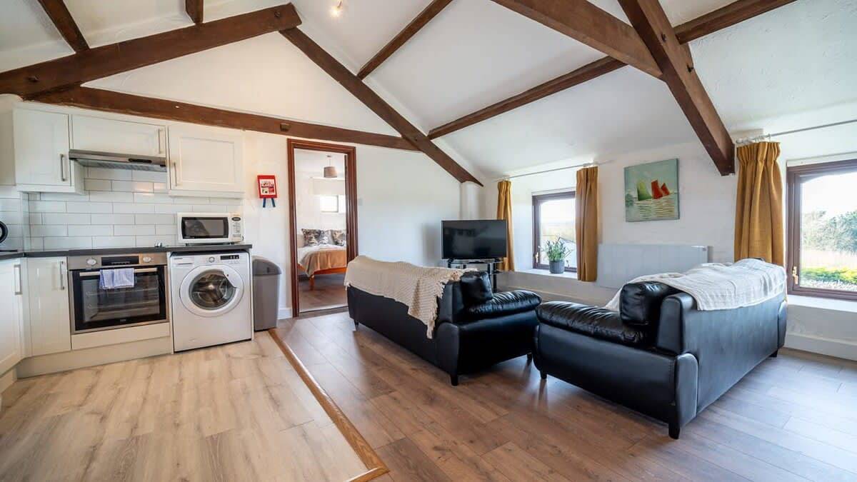 Lovely 3 Bedroom Holiday Cottage nr Bude in Cornwall