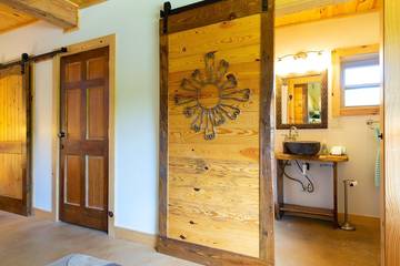 Vacation House for 4 Guests in Georgia, USA, Picture 2