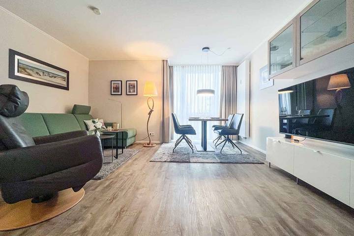 Ferienwohnung für 4 Personen, mit Balkon und Garten sowie Sauna in Döse
