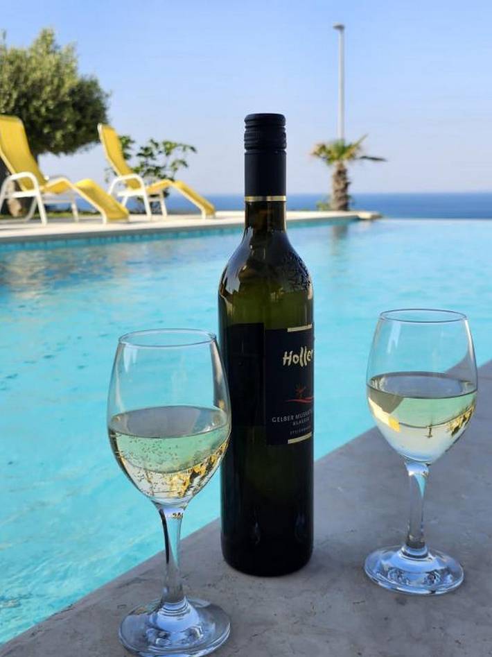 Ferienwohnung für 6 Personen, mit Meerblick und Balkon in Novalja