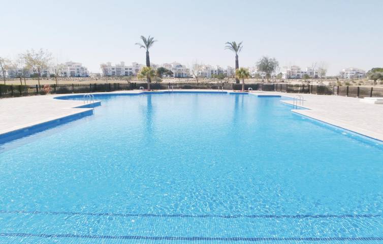 Apartamento vacacional entero, Apartamento junto a la playa con terraza, aire acondicionado y piscina in Murcia , Interior de Murcia