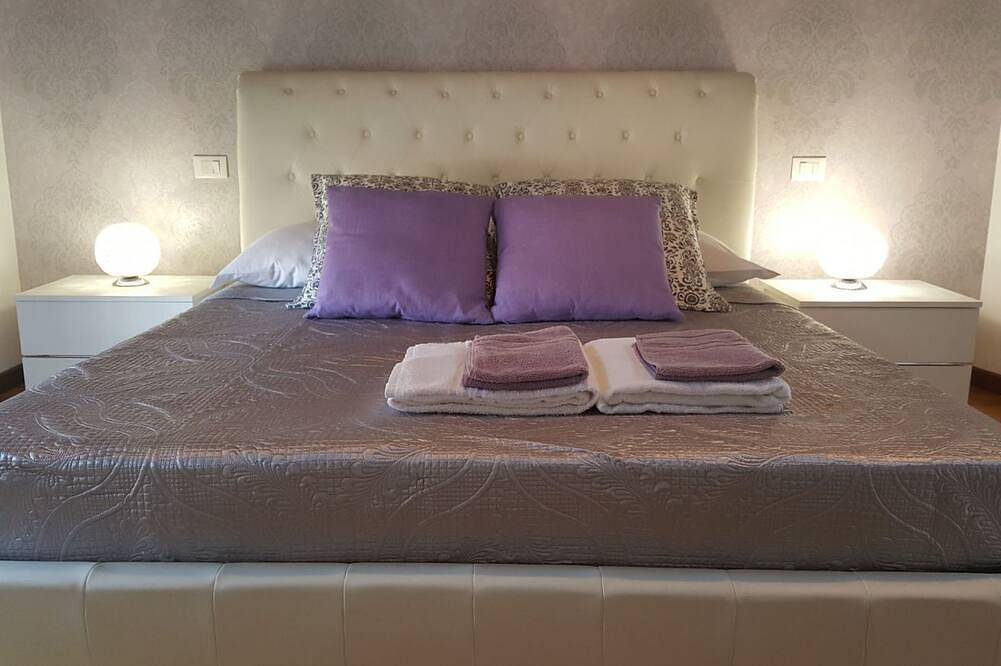 Donizetti Suite Bagno Privato in Bergamo, Provincia di Bergamo