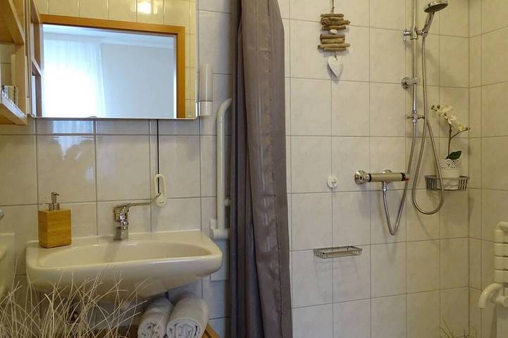 Ferienwohnung für 4 Personen, mit Terrasse und Garten, mit Haustier in Pudagla - 3