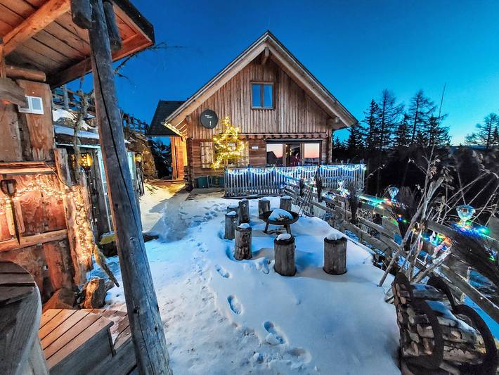 Ferienhaus für 6 Personen, mit Balkon und Terrasse sowie Garten und Sauna