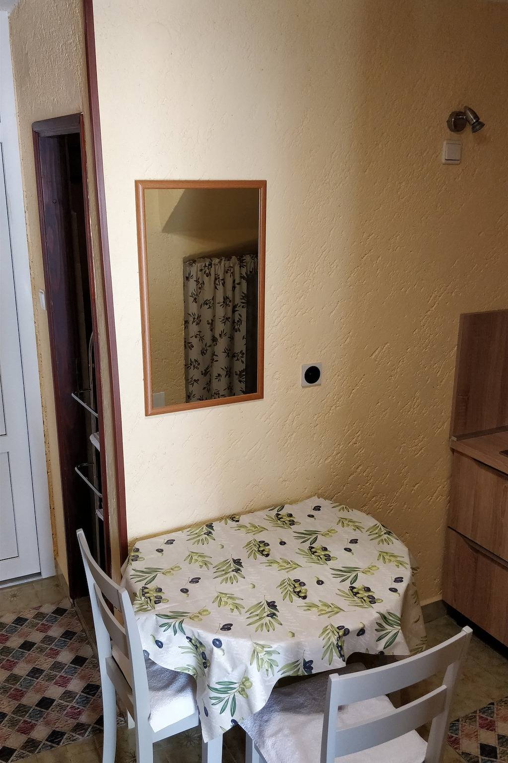 Cijeli apartman, Jednosobni apartman s klimom Mali Lošinj, Lošinj A-8001-a in Mali Losinj, Losinj