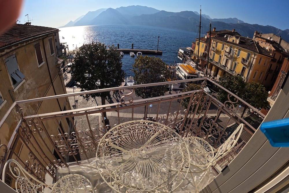 Ganze Wohnung, Neus grosses wohnung direkt am see in Malcesine, Gardasee-Berge