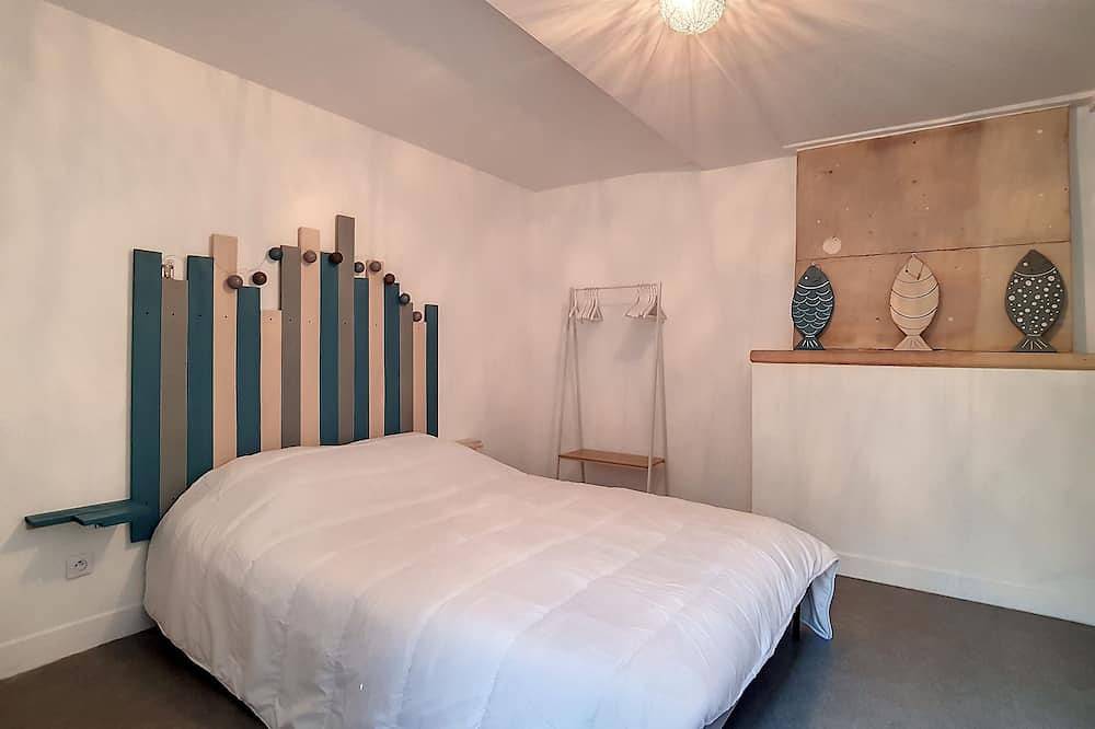 Entire apartment, Appartement Idéalement Situé Proche de la Mer in Luc-sur-Mer, Caen region