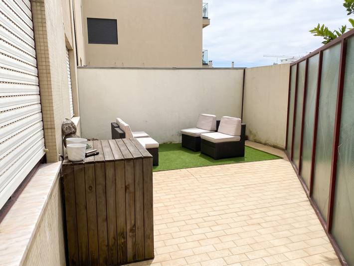 Appartement entier, Appartement spacieux à Espinho avec cheminée, 87 m² in Espinho, District de Aveiro