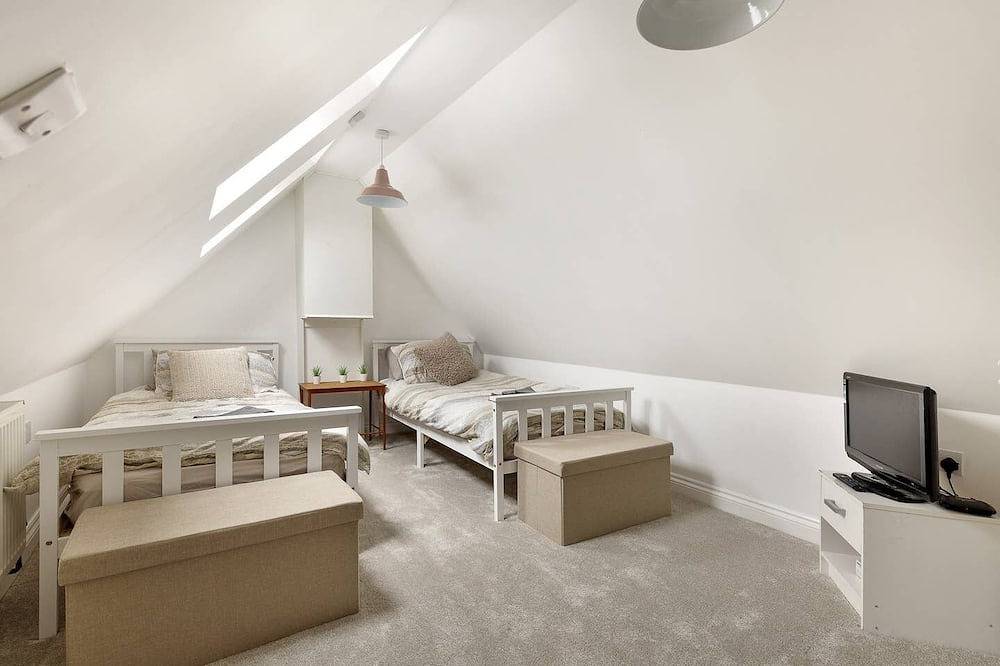 3 Schlafzimmer 5 Bed House nr London in Hemel Hempstead in Hertfordshire
