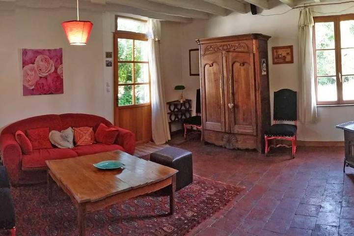 Gîte pour 8 personnes, avec jardin à Droyes - 4