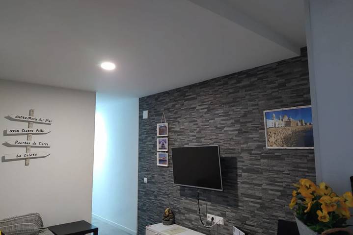 Appartement entier, Appartement confortable d'une chambre, situé à 1,5 km de la plage et doté d'équipements modernes in Cadix, Costa de la Luz
