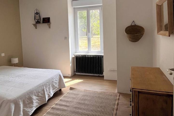 3 minutes from the beach, spacious renovated farmhouse with large enclosed garden. in Plurien, Côte d’Émeraude