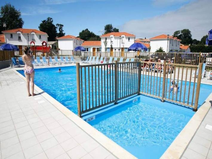 Appartement de vacances pour 4 personnes, avec piscine et terrasse, animaux acceptés à Saint-Brevin-les-Pins