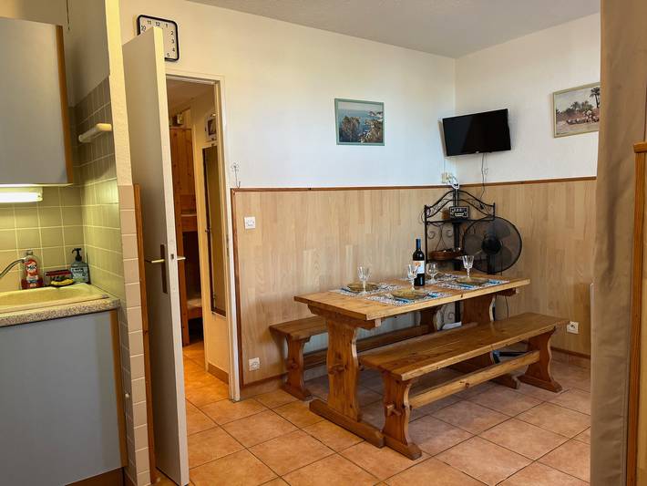 Chalet pour 4 personnes, avec terrasse et piscine à Gruissan - 4