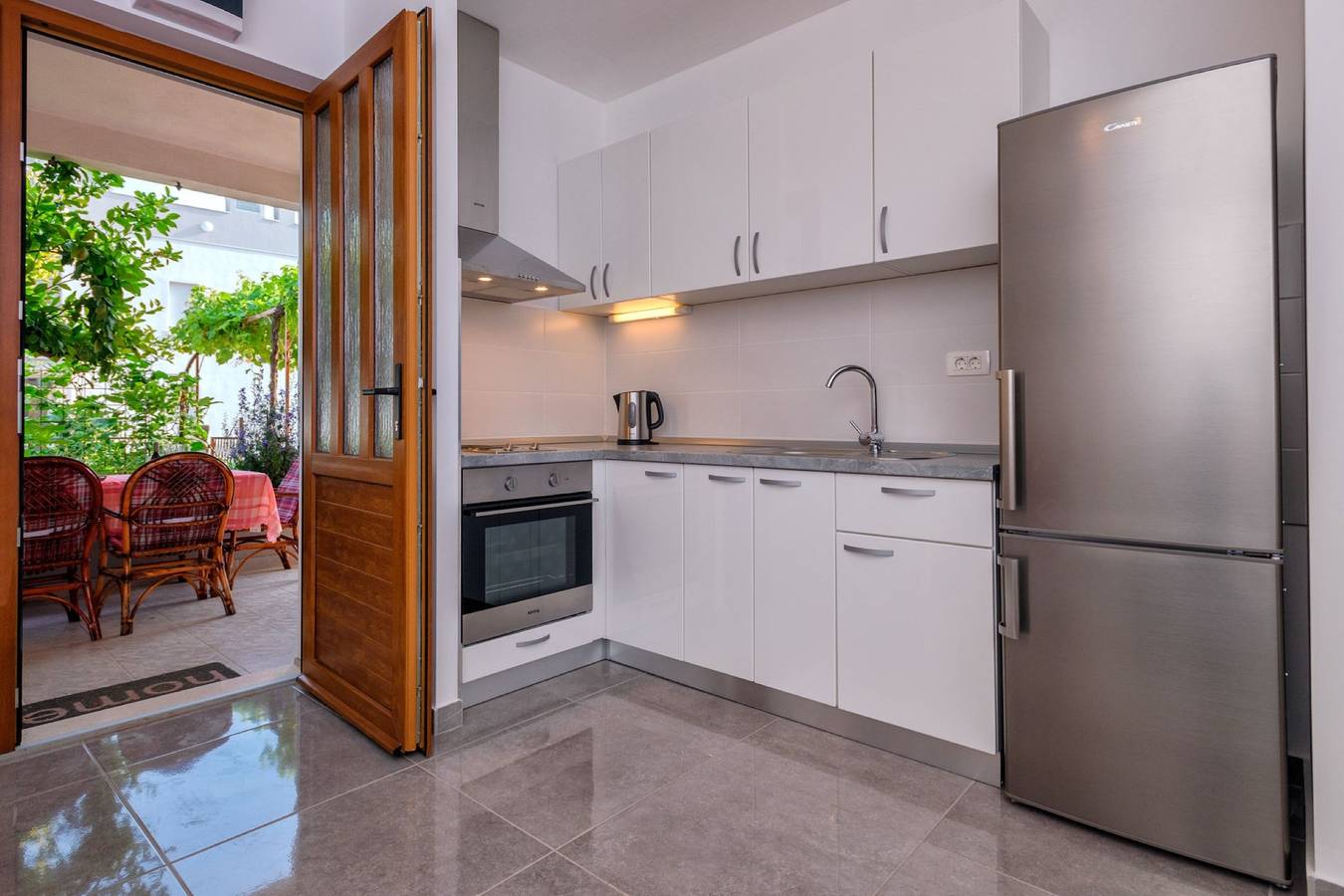 Apartamento vacacional entero, Apartment Sleeps 4 with Patio & Grill in Stari Grad, Hvar (isla)