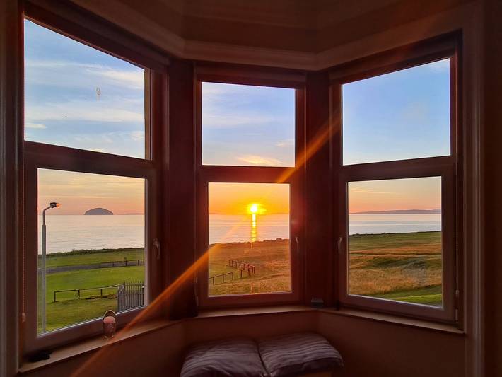 Holiday rental for 6 people, with Hot tub and Garden in Ayrshire