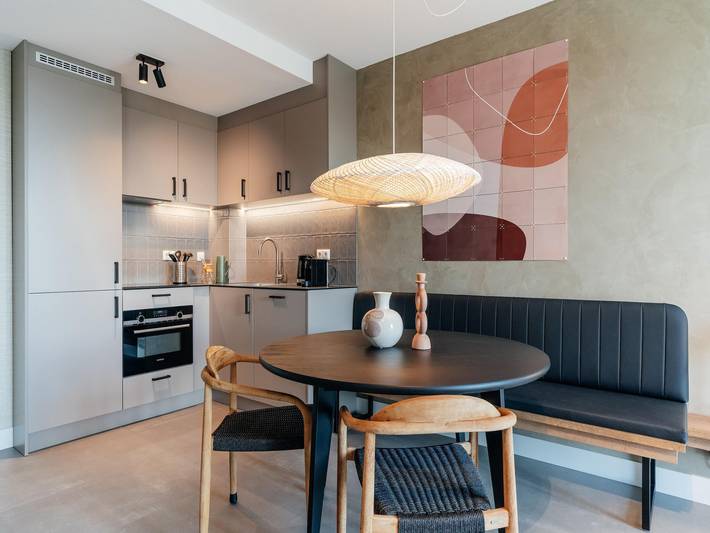 Ferienwohnung für 2 Personen, mit Balkon und Terrasse sowie Garten in Den Haag