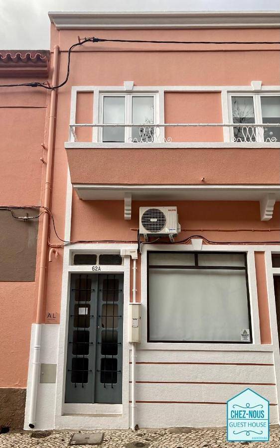Gîte pour 8 personnes, avec terrasse dans Barreiro - 2