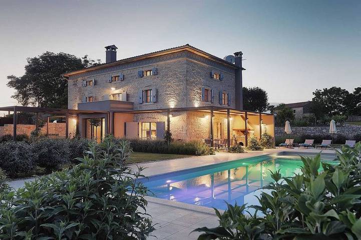 Villa voor 8 personen, met balkon en tuin - 1