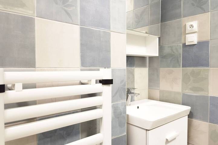 Ganze Wohnung, New deco Apt with private yard 150m to Rer bagneux in Bagneux, Hauts-de-Seine