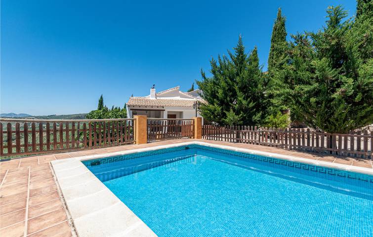 Terraza Piscina Apt con AC & Internet in Montefrío, Provincia de Granada