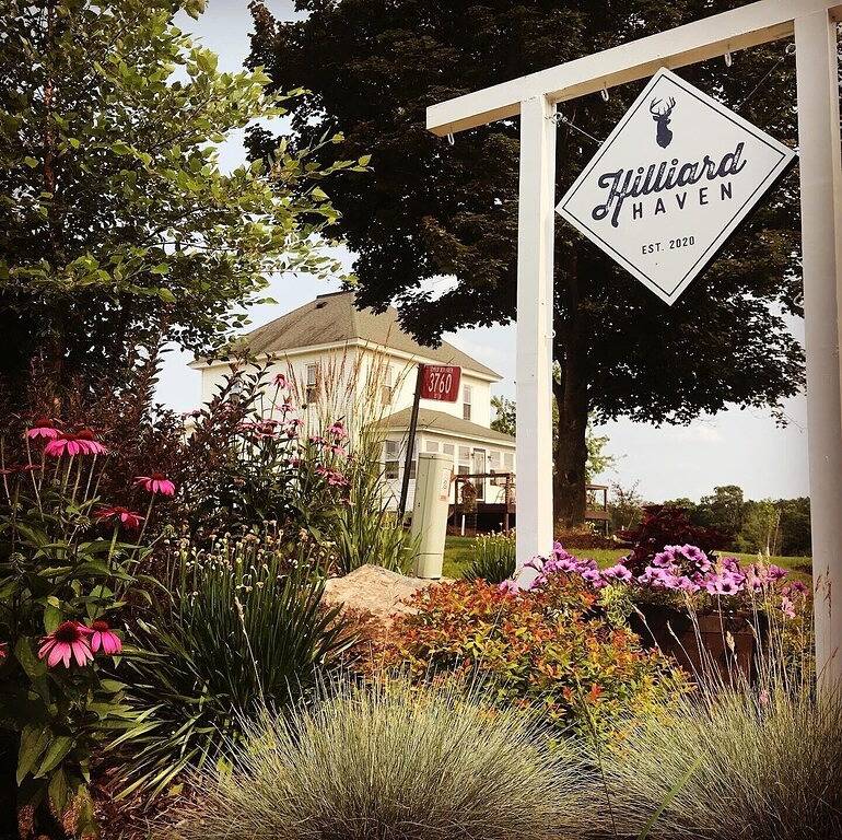 Restored Farmhouse Close to Wi Dells in Adams County (WI)