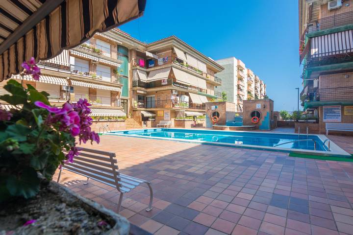 Ferienwohnung für 3 Personen, mit Kinderpool und Balkon in Pineda de Mar - 3