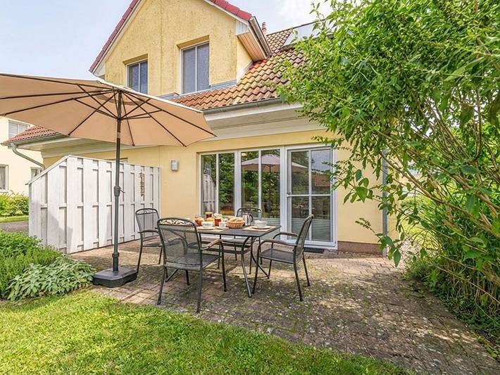 Ferienhaus für 4 Personen, mit Terrasse und Garten in Korswandt