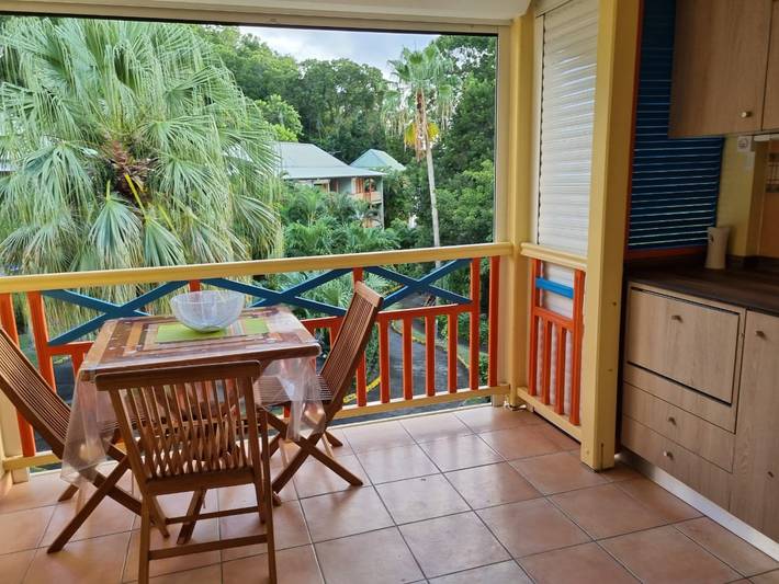 Studio pour 3 personnes, avec terrasse et jardin