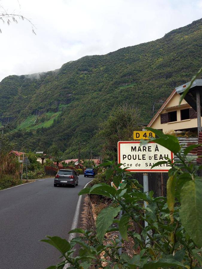 Gîte pour 2 personnes, avec vue ainsi que jardin et terrasse à Salazie - 2