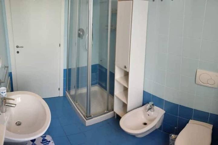 Appartamento intero, Incantevole appartamento con piscina, campo tennis in Colico, Alpi Orobie Occidentali