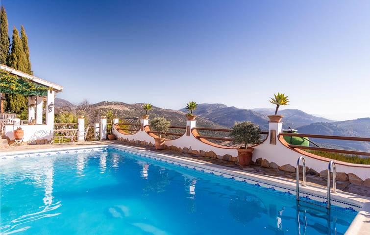 Location de vacances pour 7 personnes, avec terrasse ainsi que piscine et vue sur le lac, animaux acceptés à Séville - 3