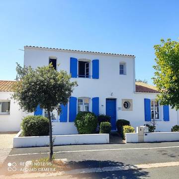 Chambre d’hôte pour 2 personnes, avec jardin ainsi que vue et terrasse à Sainte-Soulle
