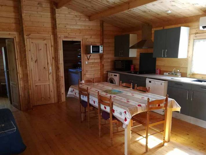 Chalet pour 10 personnes, avec terrasse et piscine dans le Lot - 3