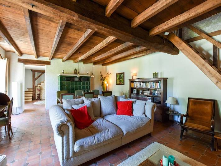 Location de vacances pour 8 personnes, avec piscine ainsi que jardin et terrasse, animaux acceptés à Saint-Jean-de-Sauves - 3