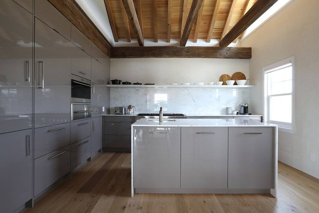 Amagansett Waterfront - Designer Home & Private Beach in Napeague, North Fork