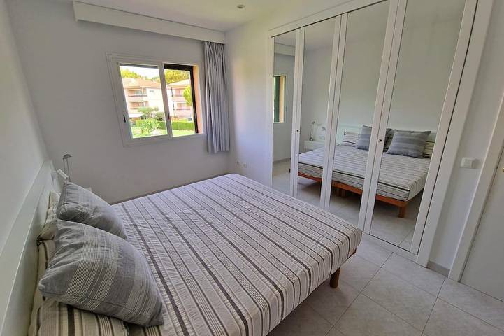 Ganze Wohnung, S'Agaró -Apartment with communal pool, just 1 minute from the beach in S'Agaró, Sant Feliu de Guíxols